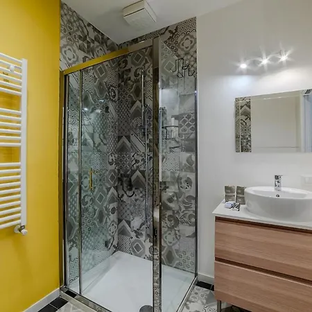 Apartment The Magic Door